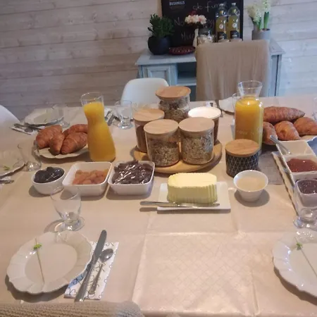 Holiday home Les Genets Le Vigeant